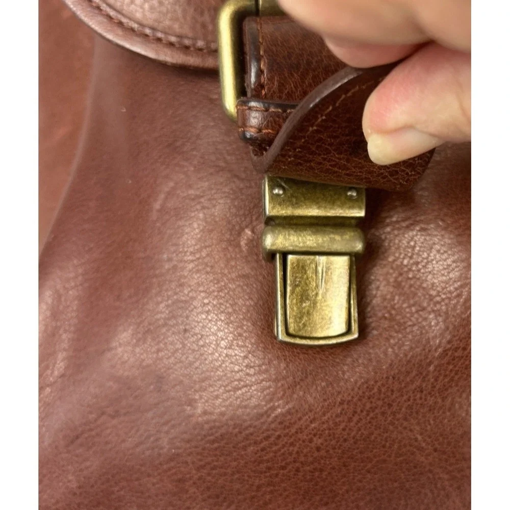Tommy Bahama Leather Laptop Messenger Bag Cross-body Brown Pebbled Heavy